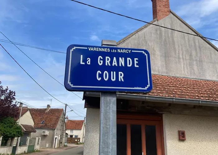 Logis Cote Cour