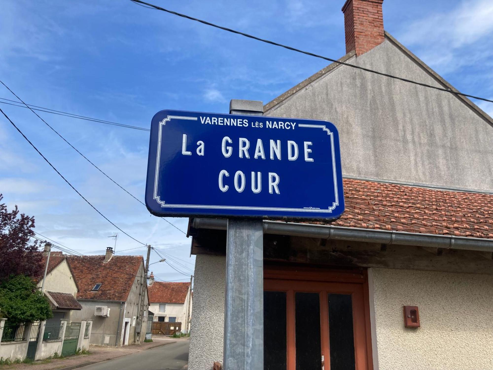 Logis Cote Cour
